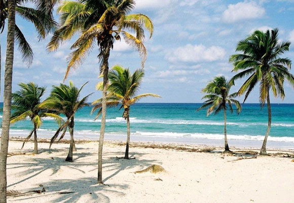 从广东跟团去北京旅游要多少钱?安全嚒? _感人