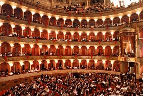 罗马歌剧院