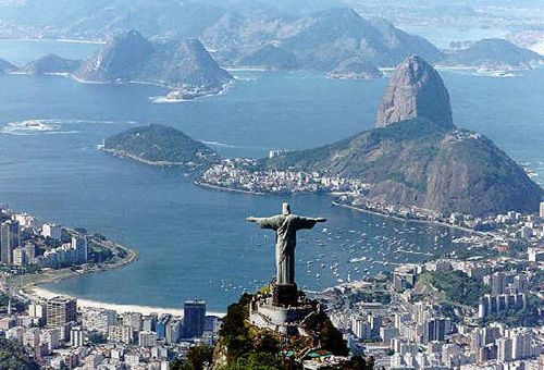 登耶稣山巅 览巴西风景图片