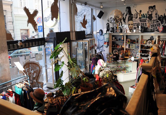 匈牙利有什么特产及手工艺品_北京中国国旅