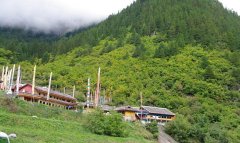 重庆-渣滓洞-白公馆-九寨沟-黄龙四飞4日图片